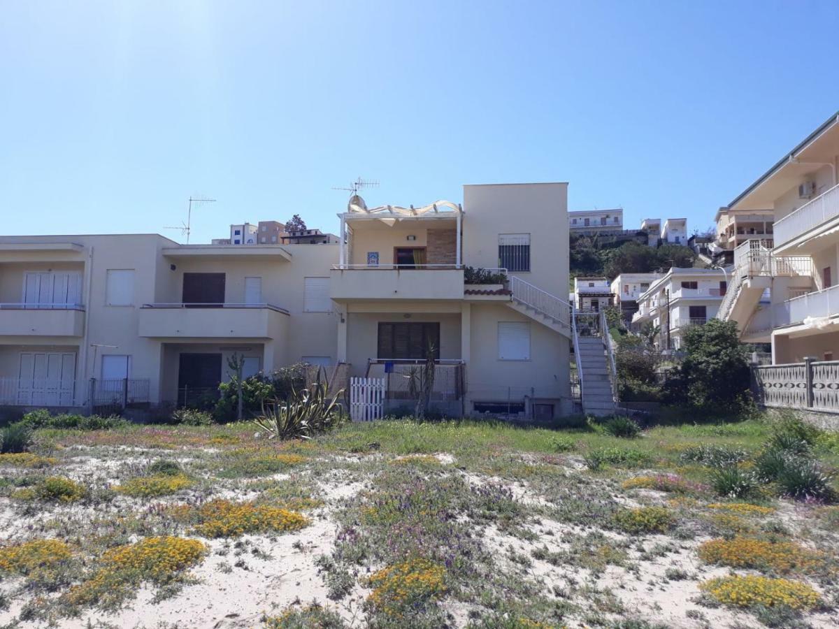 Castellammare Holiday アルカモ・マリーナ エクステリア 写真